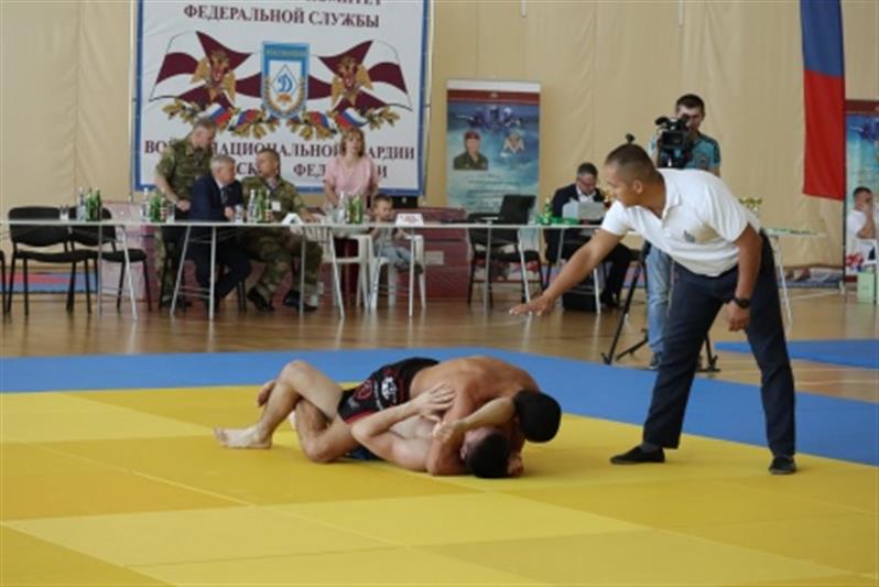 В Кисловодске стартовал чемпионат Росгвардии по комплексному единоборству (фото)