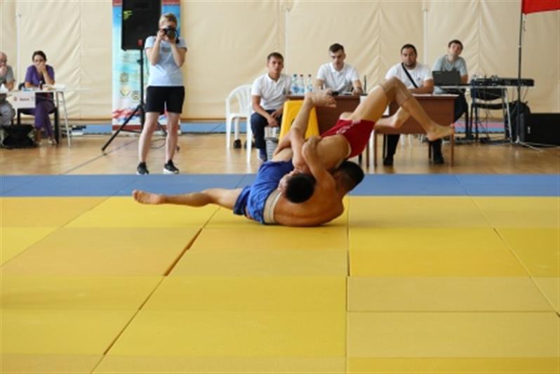 В Кисловодске стартовал чемпионат Росгвардии по комплексному единоборству (фото)