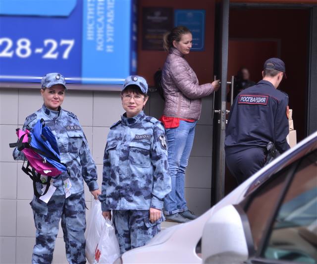 Ульяновские росгвардейцы провели благотворительную акцию для юных жителей Иркутской области, пострадавших от паводка 