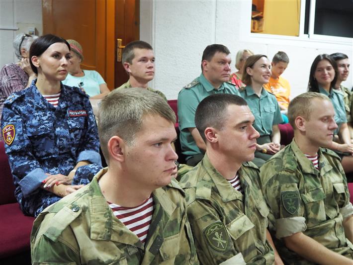 Росгвардия приняла участие в праздновании 76-й годовщины победы в Курской битве