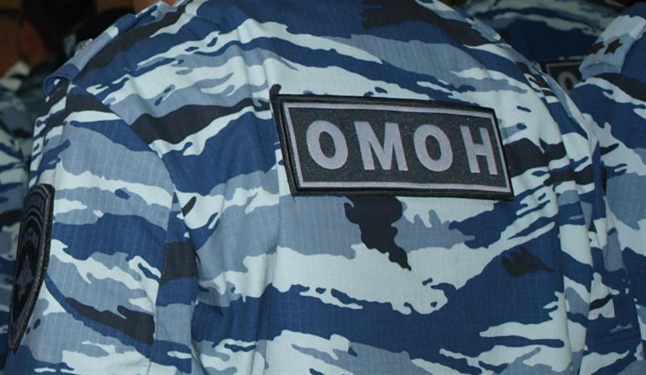 Боец оренбургского ОМОН по горячим следам задержал подозреваемого в краже