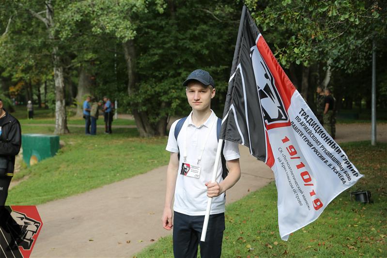 В Санкт-Петербурге состоялся легкоатлетический забег в поддержку проведения II Турнира по армейскому рукопашному бою памяти Героя России сотрудника СОБР «Гранит» Владимира Усачёва (фото, видео)