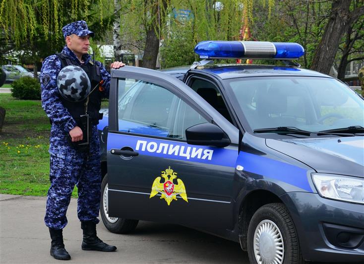 В Тамбовской области росгвардейцы задержали мужчину, угрожавшего своей матери