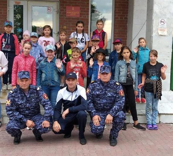 В Уральском округе Росгвардии проходят тематические ведомственные акции