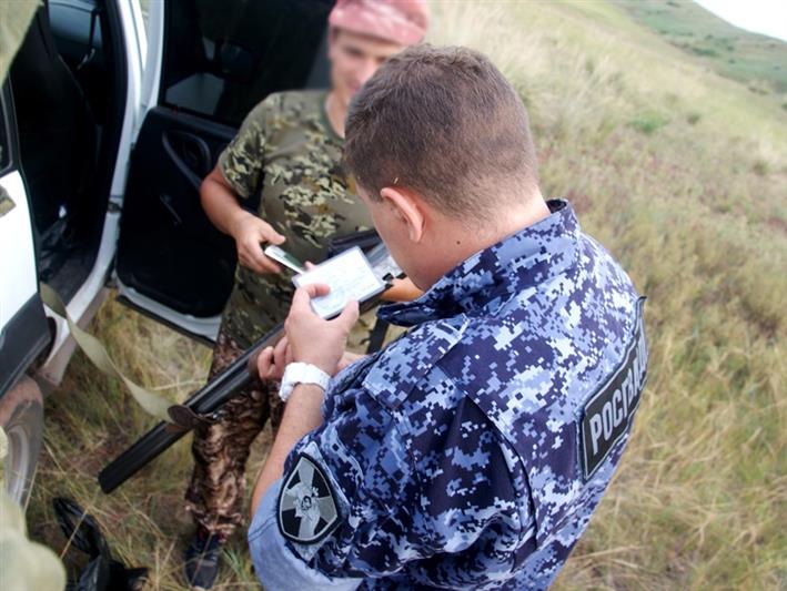 В Хакасии сотрудники Росгвардии изъяли за различные нарушения более тридцати единиц оружия