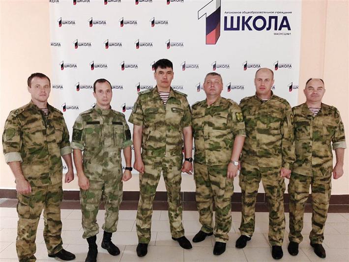 Встреча представителей Главного управления подготовки войск Росгвардии с отрядом юнармейцев «Гвардеец» прошла в Нижегородской области