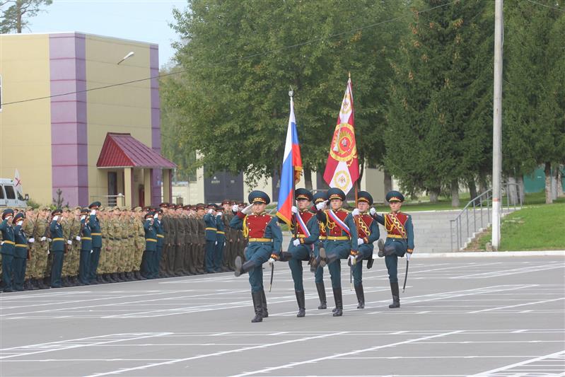 Курсанты Пермского военного института Росгвардии приняли военную присягу