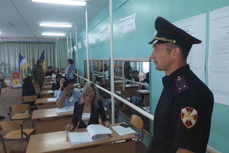Росгвардейцы обеспечили правопорядок в Единый день голосования на Дальнем Востоке