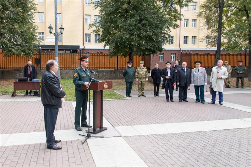В Центральном аппарате Росгвардии состоялась встреча выпускников Ленинградского военно-политического училища МВД СССР им. 60-летия ВЛКСМ