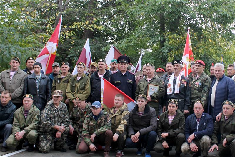 В Зауралье при участии Росгвардии торжественно открыт памятник воинам внутренних войск