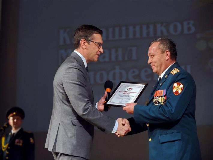 В Ижевске состоялся концерт ансамбля песни и пляски Приволжского округа Росгвардии, посвященный 100-летию со дня рождения М.Т. Калашникова