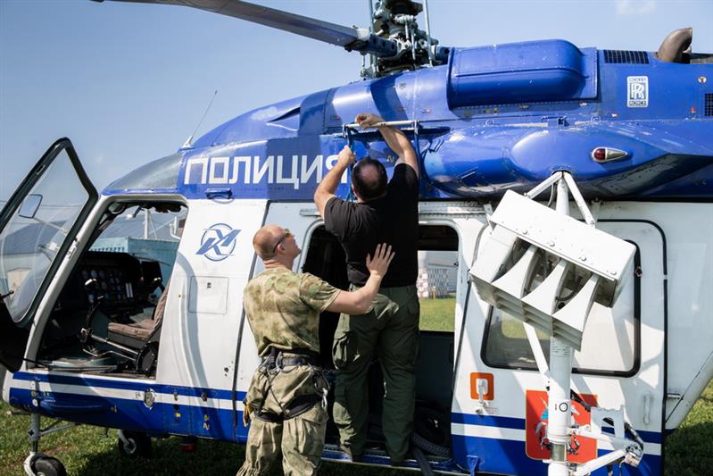 Отработка беспарашютного десантирования сотрудниками СОБР «Булат»