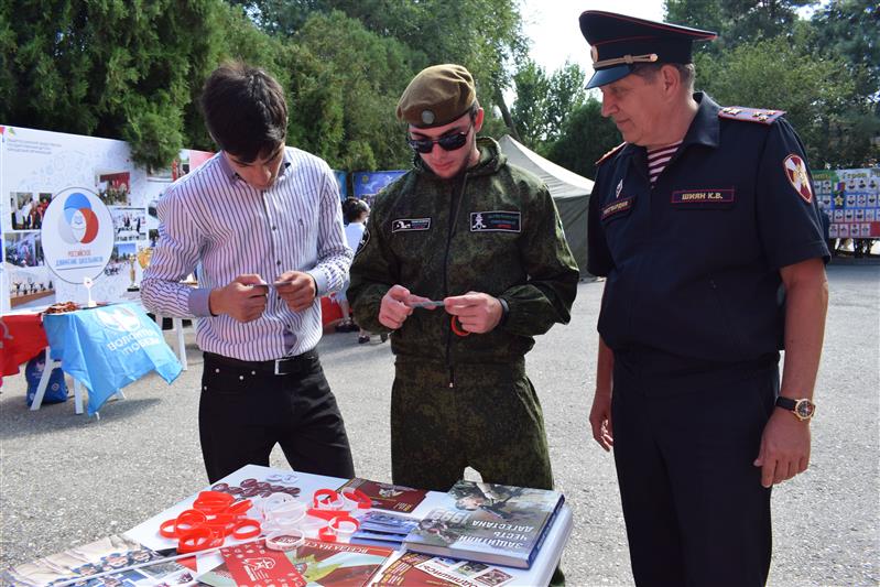 Росгвардия участвует в молодежном форуме «Каспий»