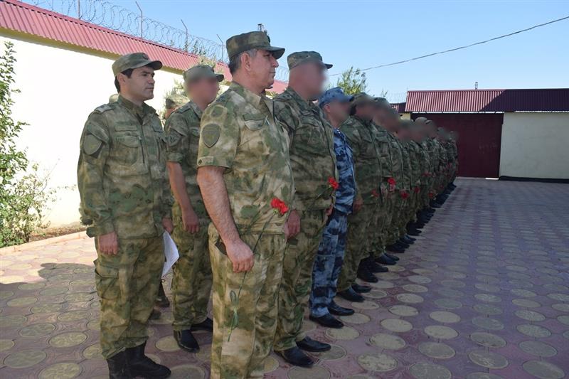 ОМОН на транспорте Управления Росгвардии по Дагестану отметил годовщину создания