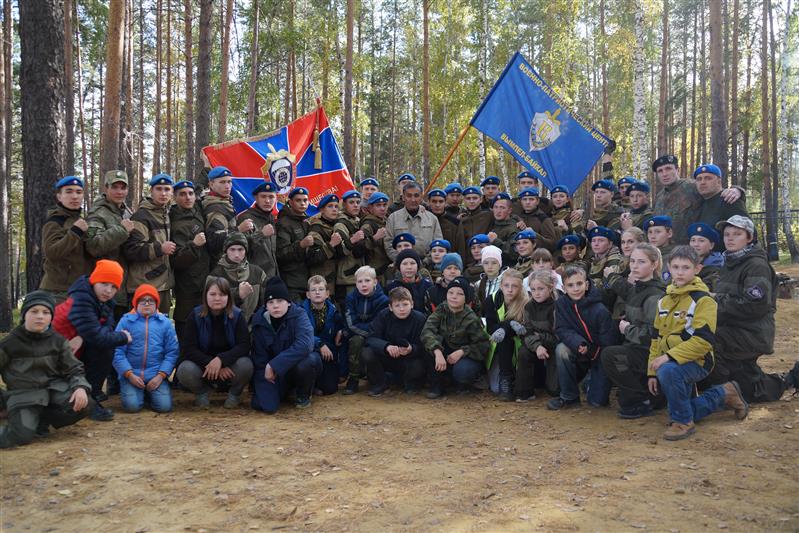 Учащиеся подшефного Росгвардии класса иркутской школы побывали на своем первом полевом сборе (видео)
