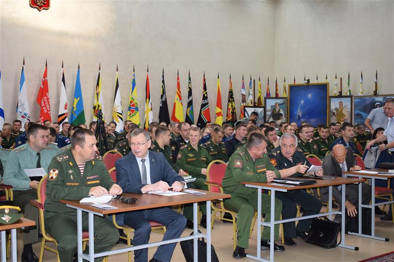 Офицеры Росгвардии приняли участие в «суворовских чтениях» в Военном университете Минобороны России