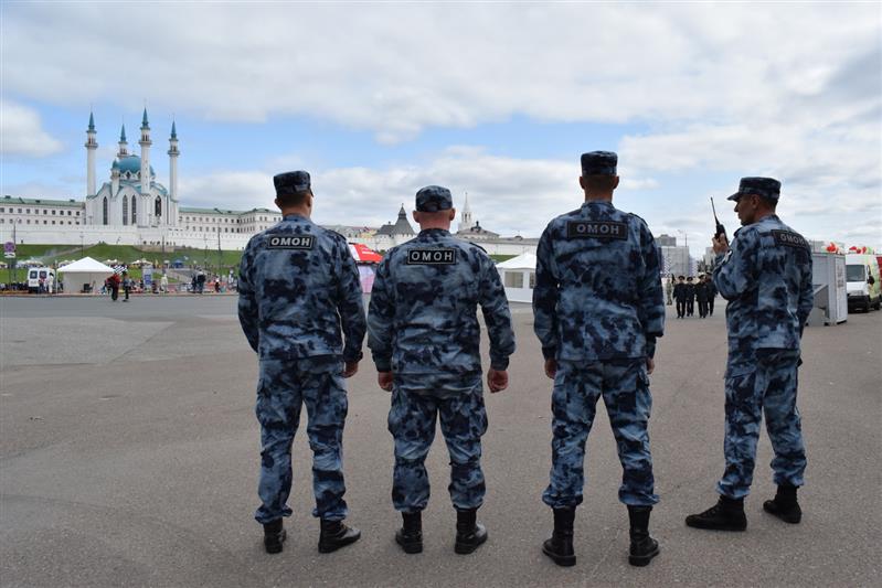 Росгвардия и полиция обеспечили правопорядок во время празднования Дня Республики Татарстан