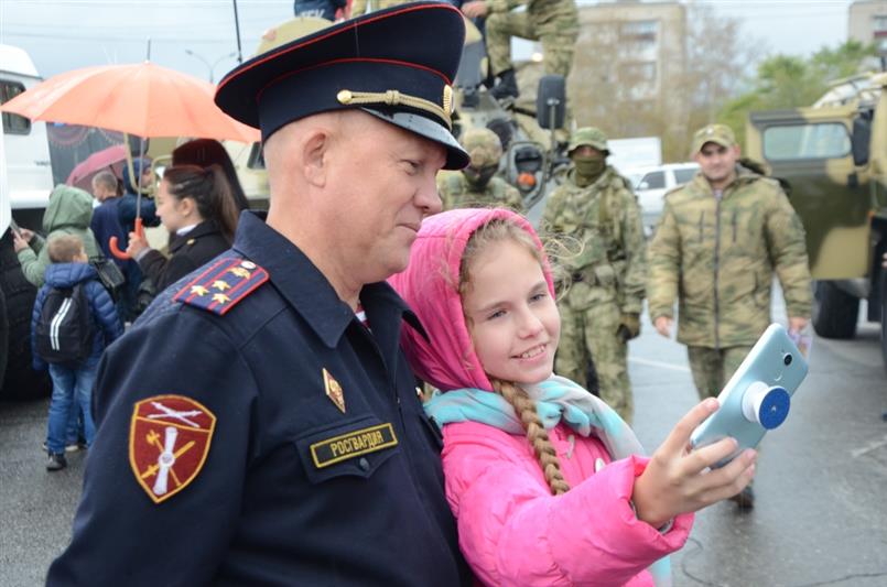 В Хабаровске состоялся региональный этап всероссийского фестиваля Росгвардии «Безопасный город» (фото)