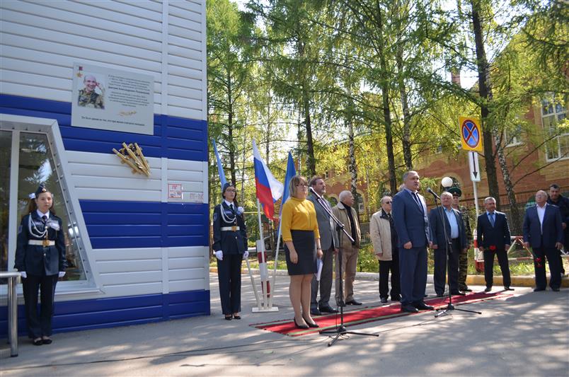 Ульяновские росгвардейцы почтили память земляка, героически погибшего при освобождении заложников в Беслане