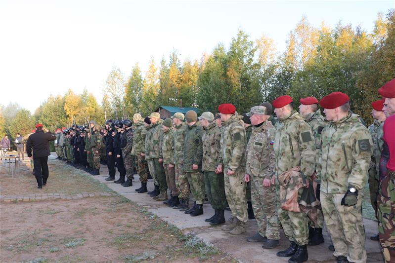 В Северо-Западном округе Росгвардии проведены квалификационные испытания на право ношения крапового берета