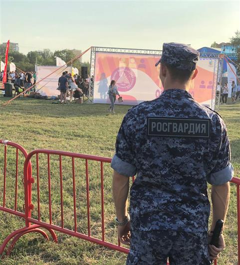 На юге России Росгвардия обеспечивает безопасность торжественных мероприятий в День знаний 