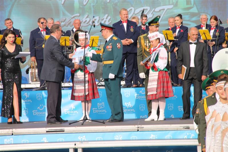 Военный оркестр Северо-Западного округа Росгвардии принял участие в Международном параде оркестров «Марш 1000-летия»