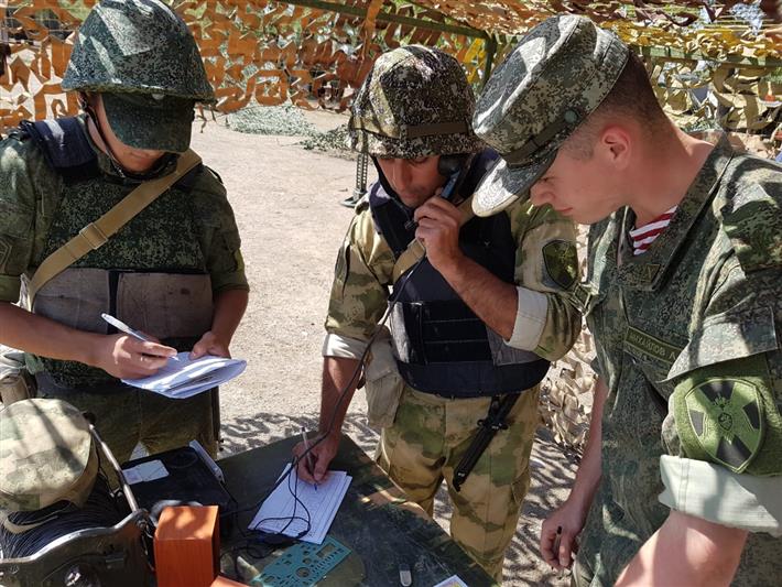 Курсанты Михайловской военной артиллерийской академии завершили стажировку в грозненском соединении Росгвардии (фото)