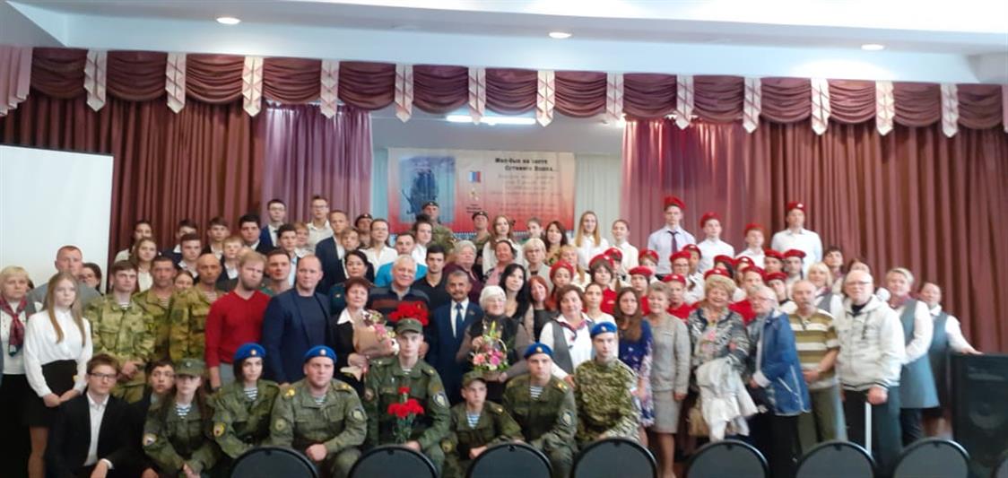 Школе в подмосковной Балашихе присвоено имя погибшего военнослужащего ЦСН «Витязь» Героя России Алексея Ситникова