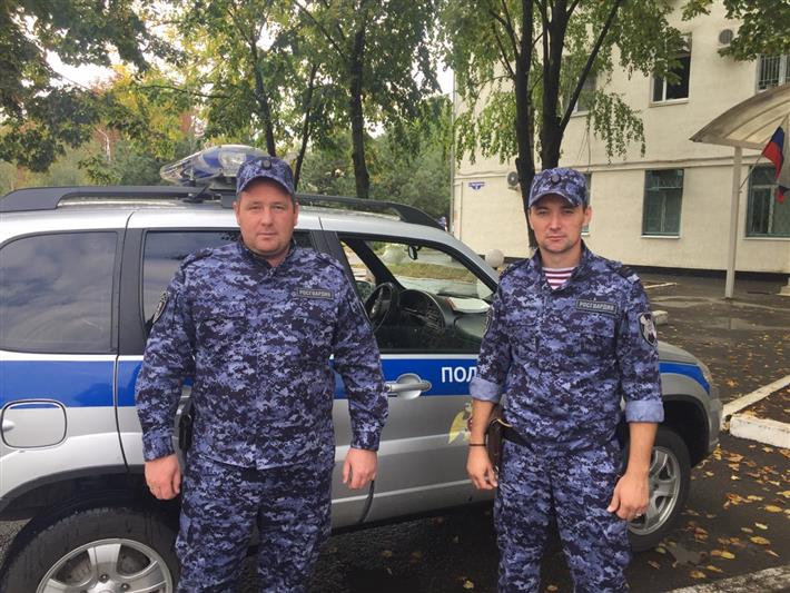 Росгвардейцы оказали доврачебную помощь жителю Тихорецка
