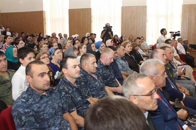 Росгвардейцы Дагестана почтили память погибших земляков в Буйнакске