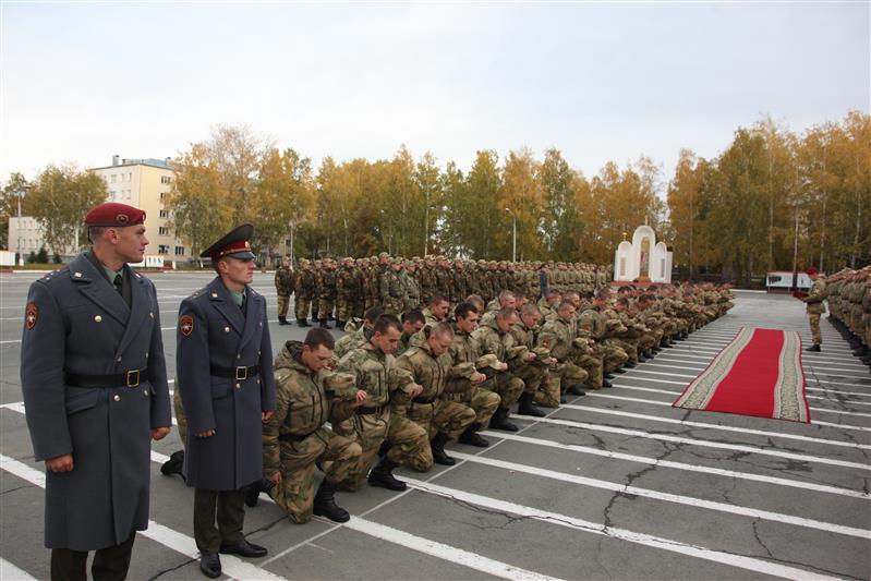 Курсанты Новосибирского военного института Росгвардии отметили День образования сил специального назначения