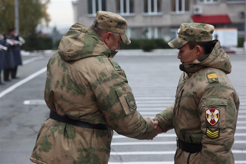 Курсанты Новосибирского военного института Росгвардии отметили День образования сил специального назначения