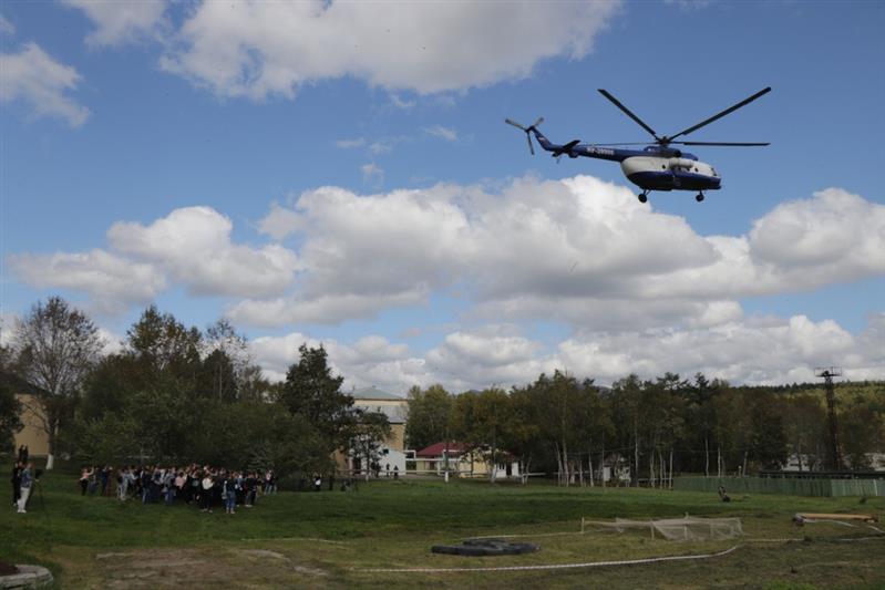 Сахалинские росгвардейцы приняли участие в проведении регионального молодежного форума 