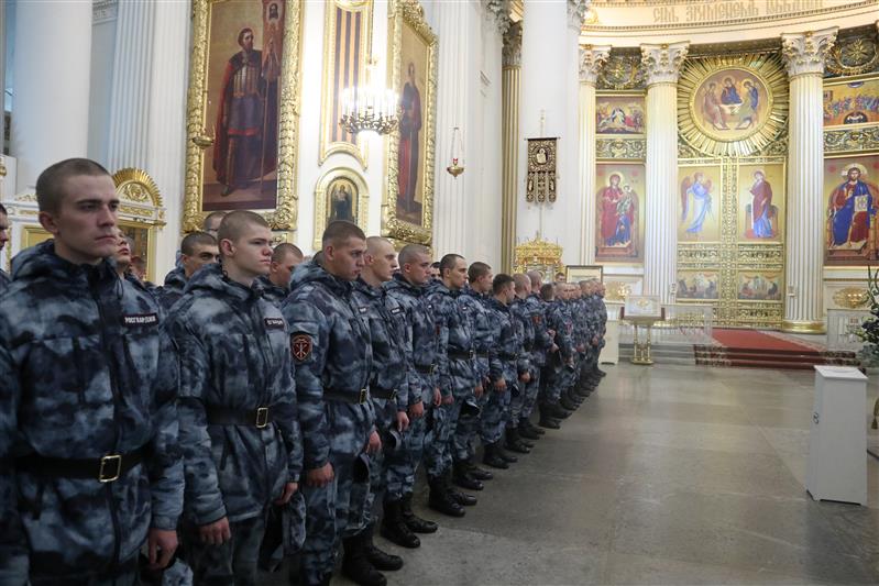 Санкт-петербургский специальный моторизованный полк Северо-Западного округа Росгвардии отметил 53-летие