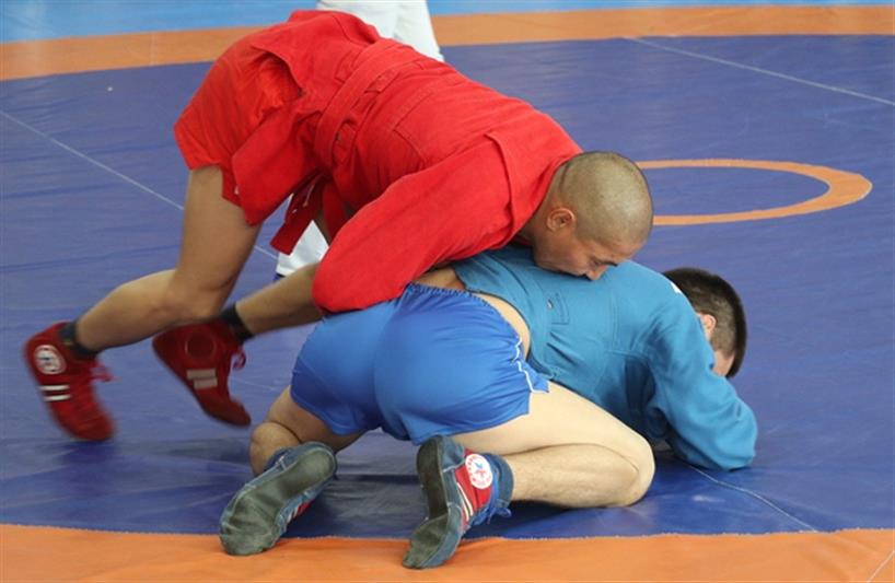 В Красноярске прошел чемпионат Сибирского округа Росгвардии по самбо