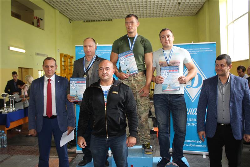 В Севастополе росгвардейцы стали призерами межведомственного чемпионата по пауэрлифтингу «Динамиада-2019»