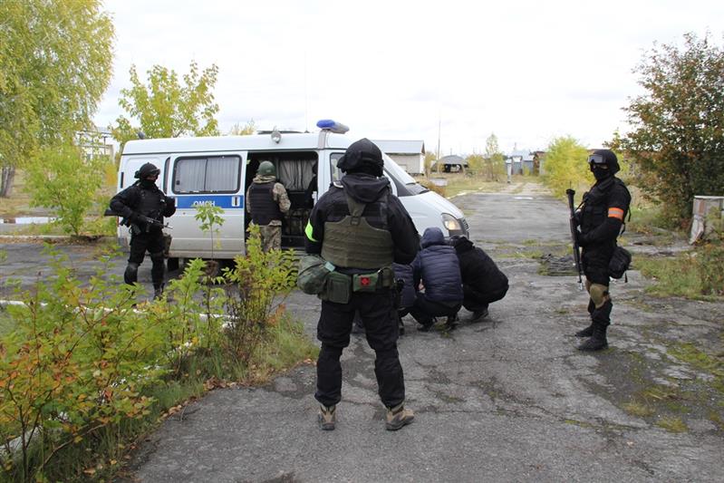 В Тюмени под руководством командующего Уральским округом Росгвардии прошло тактико-специальное учение