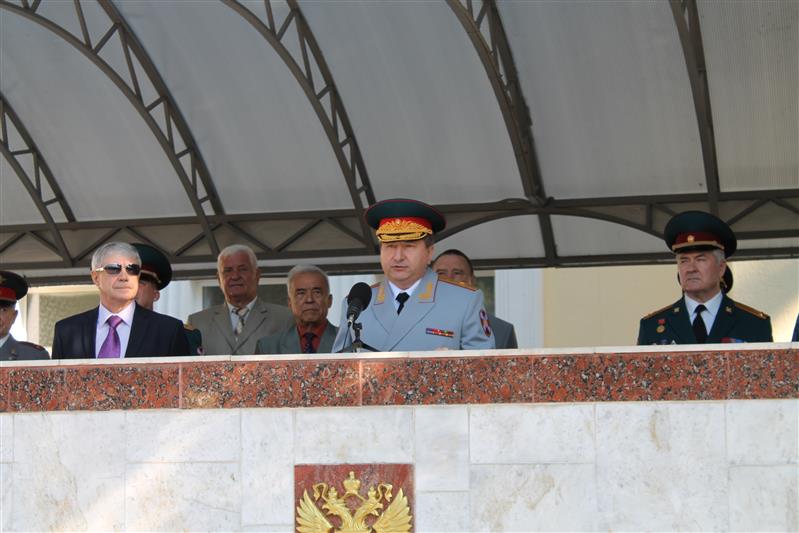 Курсанты первого курса Саратовского военного ордена Жукова Краснознаменного института войск национальной гвардии РФ приняли Военную присягу