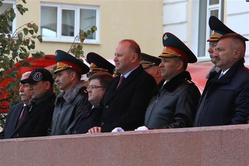 В Екатеринбурге открыт памятник погибшим воинам правопорядка