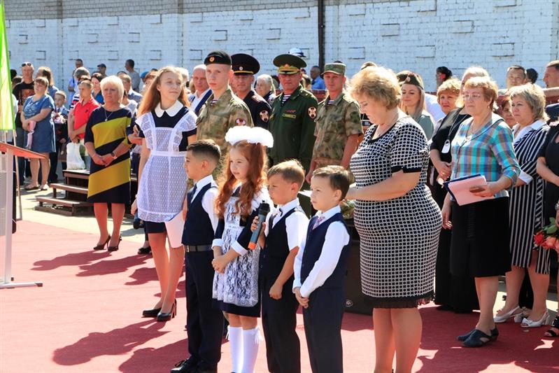 В Благовещенске в День знаний торжественно открыли профильный школьный класс Росгвардии (фото)