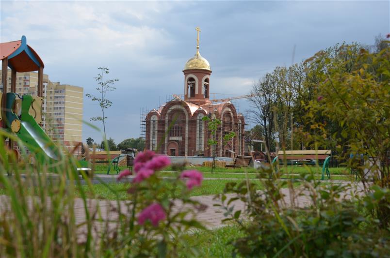 На главный храм Росгвардии установлена кровля