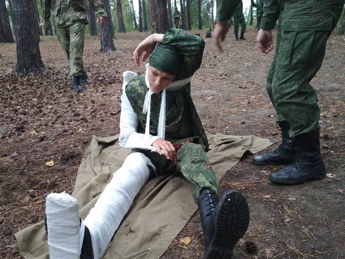 Ребята из ангарского класса Росгвардии начали учебный год с полевых сборов
