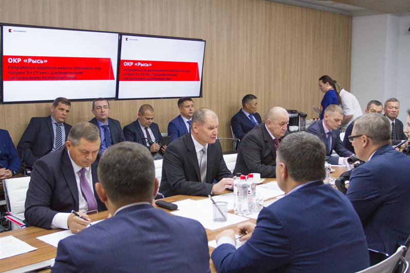 Делегация Росгвардии посетила АО «Концерн Калашников» в Ижевске