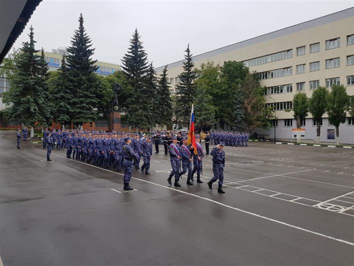 В Москве состоялся выпуск курсантов центра профессиональной подготовки сотрудников вневедомственной охраны