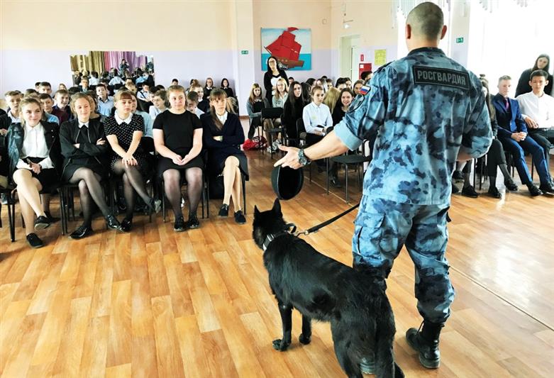 В Восточном округе Росгвардии прошли мероприятия, приуроченные ко Дню солидарности в борьбе с терроризмом