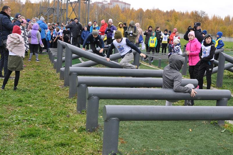 Бойцы ярославского ОМОН провели спортивные состязания среди воспитанников спортивных клубов города