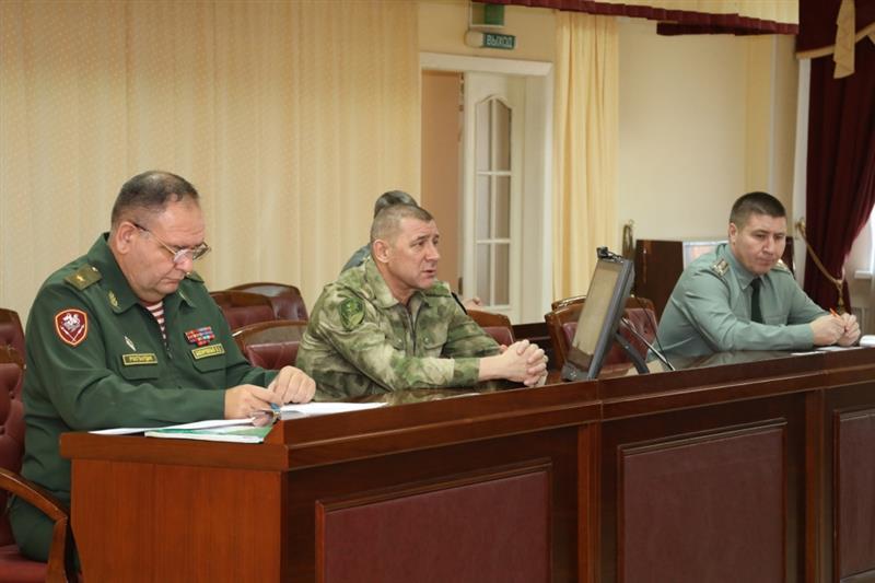 В Восточном округе Росгвардии прошли сборы офицеров-выпускников военных институтов 2019 года