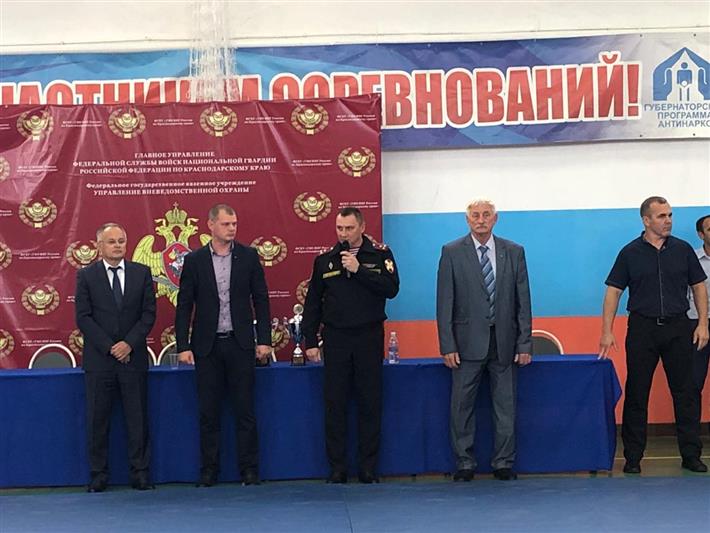В Горячем Ключе прошло первенство Краснодарского края по вольной борьбе, посвященное Дню вневедомственной охраны Росгвардии