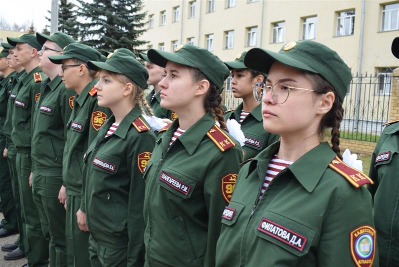 Новоиспеченные кадеты уфимских классов Росгвардии принесли торжественную клятву на верность Отечеству