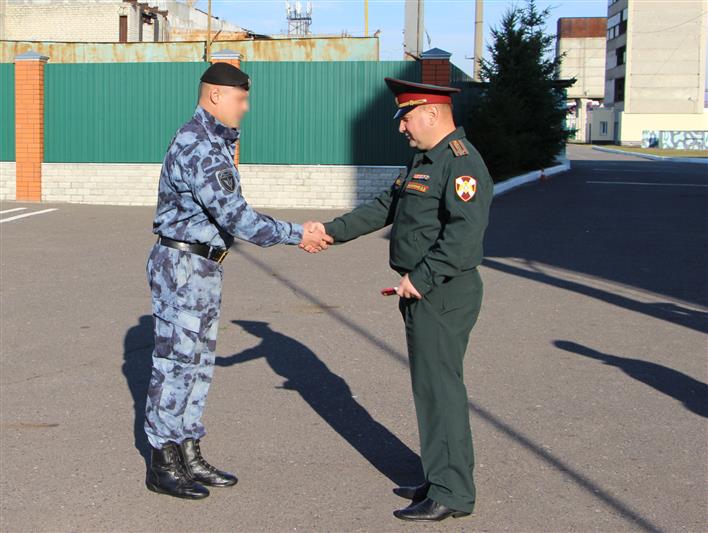Сотрудники ОМОН Центрального округа Росгвардии отметили свой профессиональный праздник